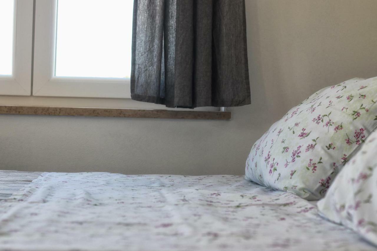 Apartments Korina & Dadi روفينج المظهر الخارجي الصورة